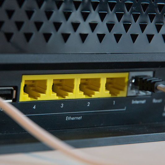 Comment POS assure-t-il une connexion stable des données ?